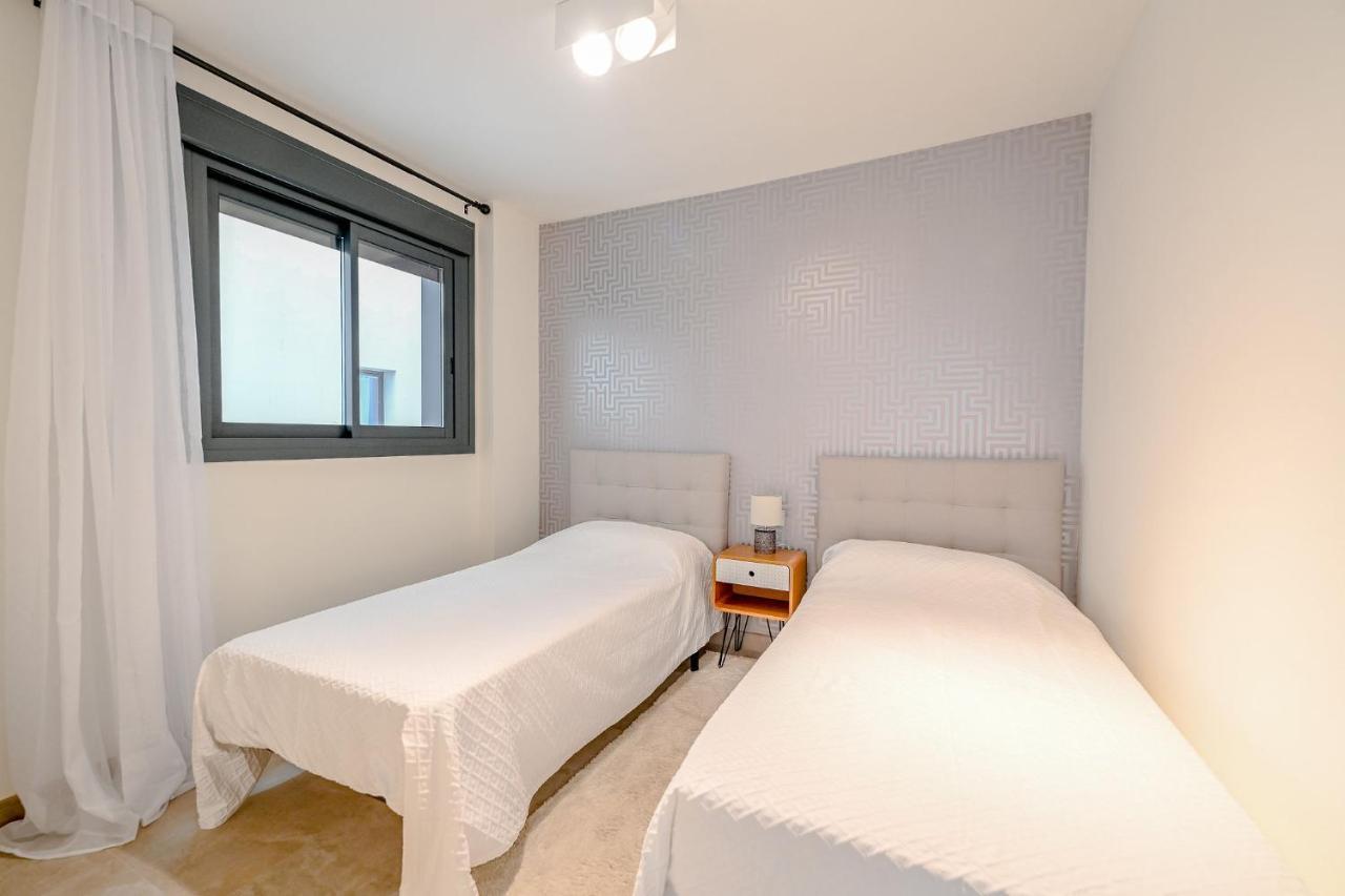 Seashell Infinity Luxury Apartment Estepona Bagian luar foto
